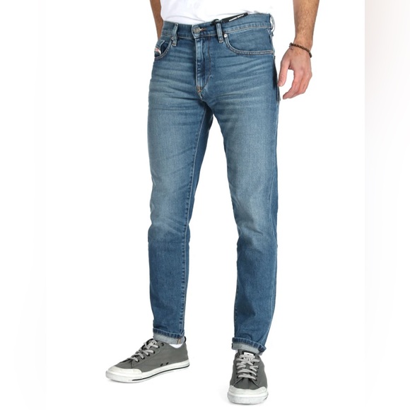 Men’s Diesel Jeans - Picture 2 of 6